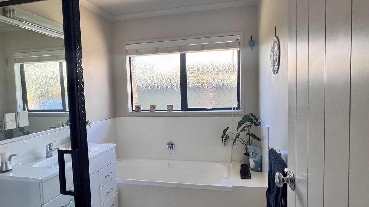 Photo of Bathroom in Ohope