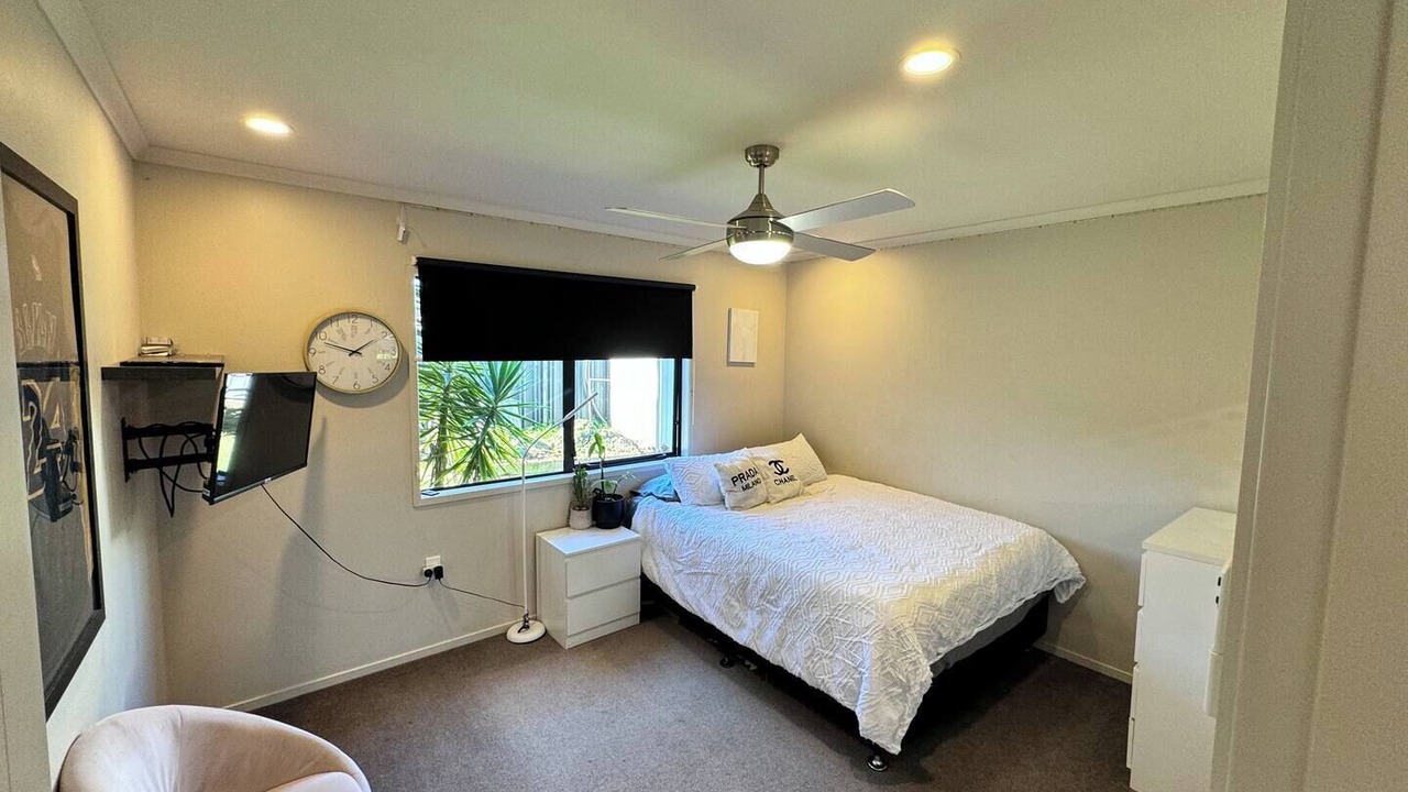 Photo of Bedroom in Ohope