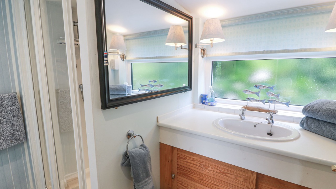 Photo of Bathroom in Maidens