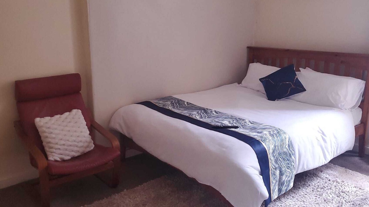 Photo of Bedroom in East End