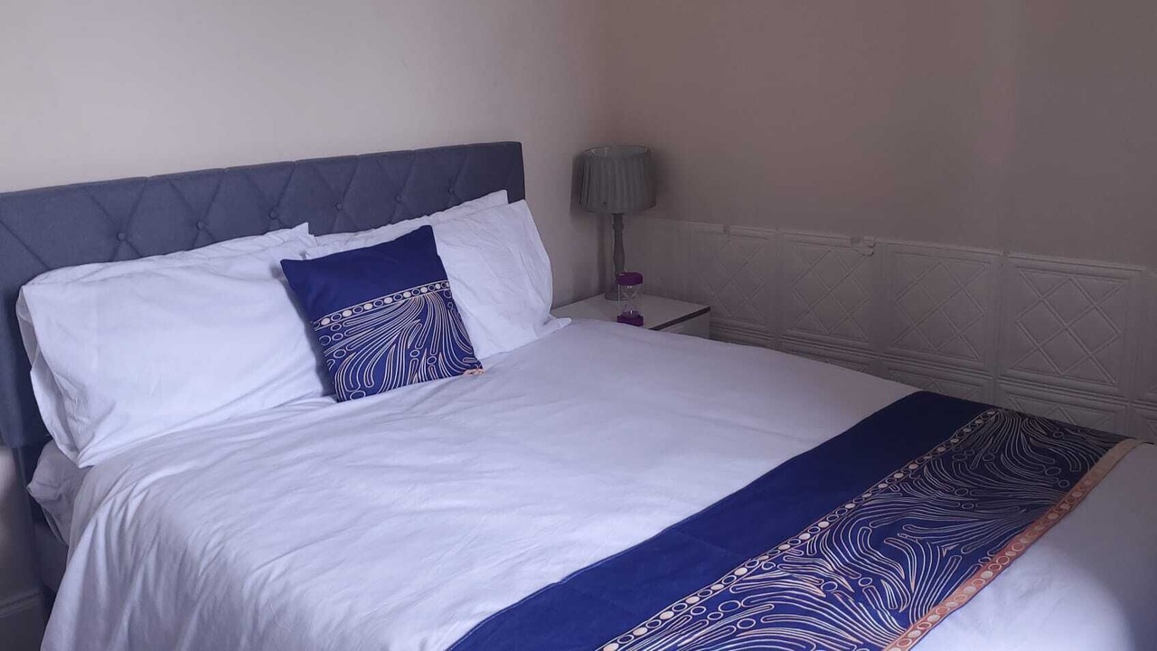 Photo of Bedroom in East End