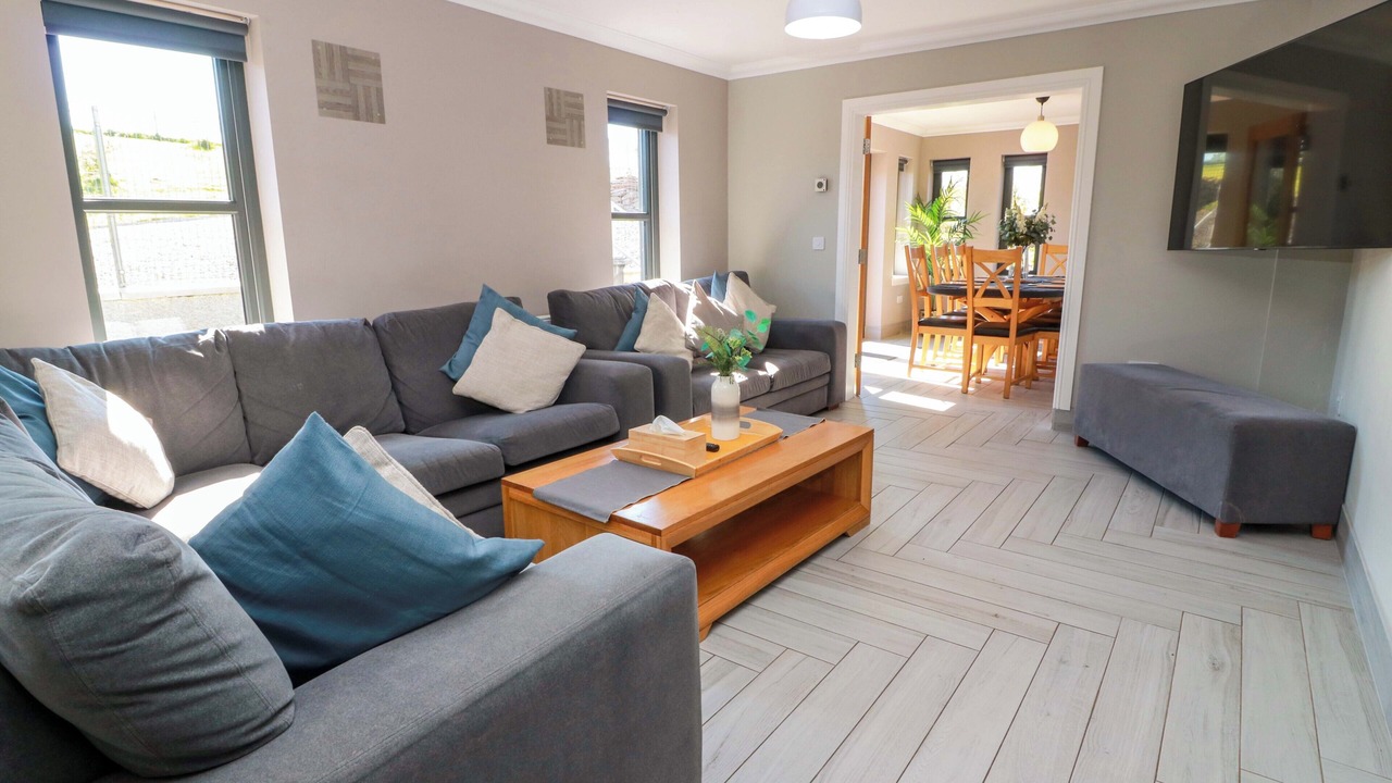 Photo of Livingroom in Alexandria
