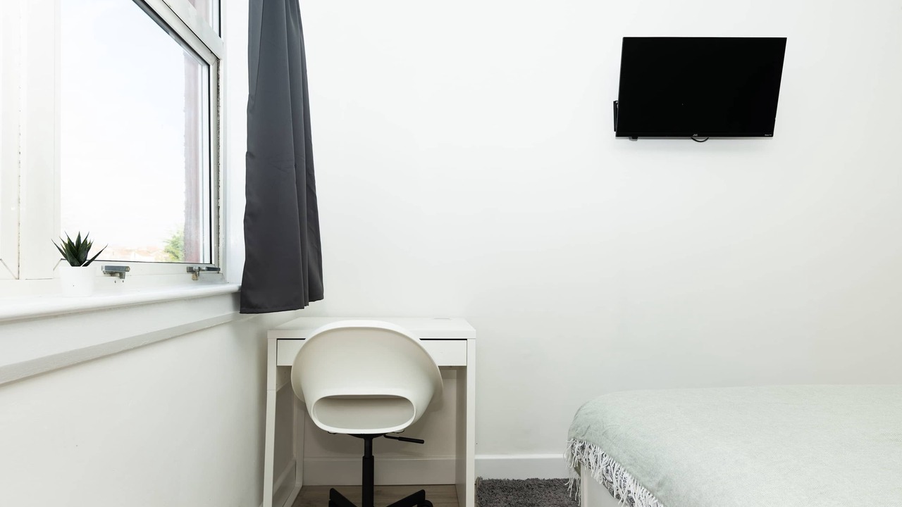 Photo of Bedroom in Dennyloanhead