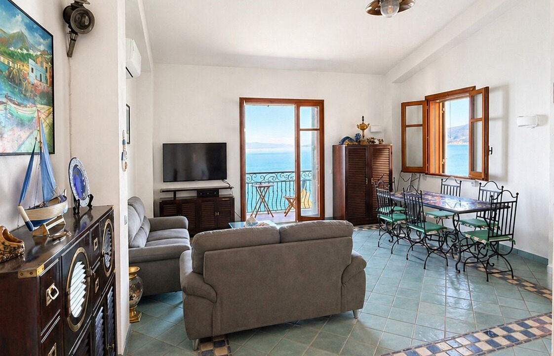 Photo of Livingroom in Scilla