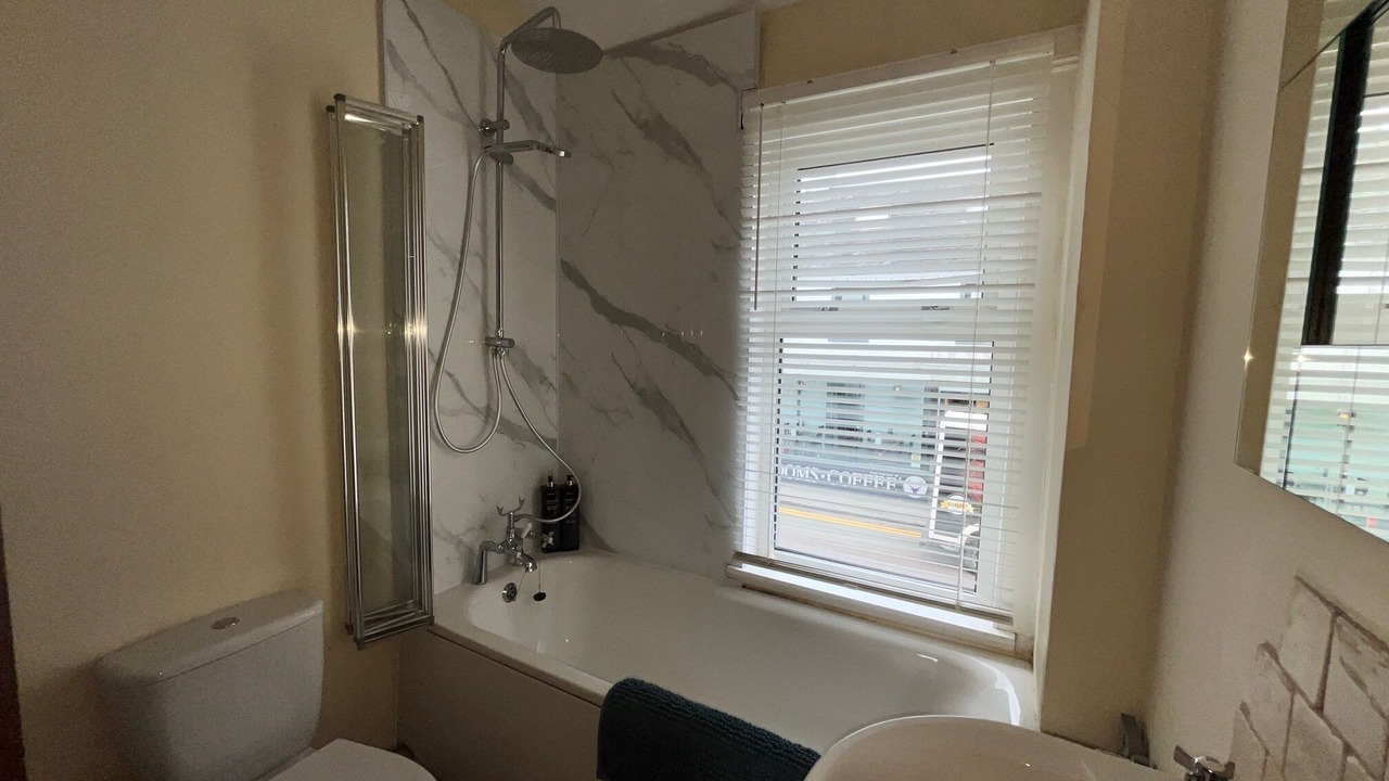 Photo of Bathroom in Drymen