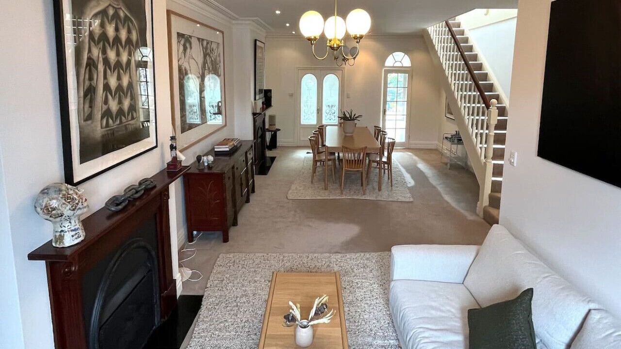 Photo of Livingroom in Battery Point