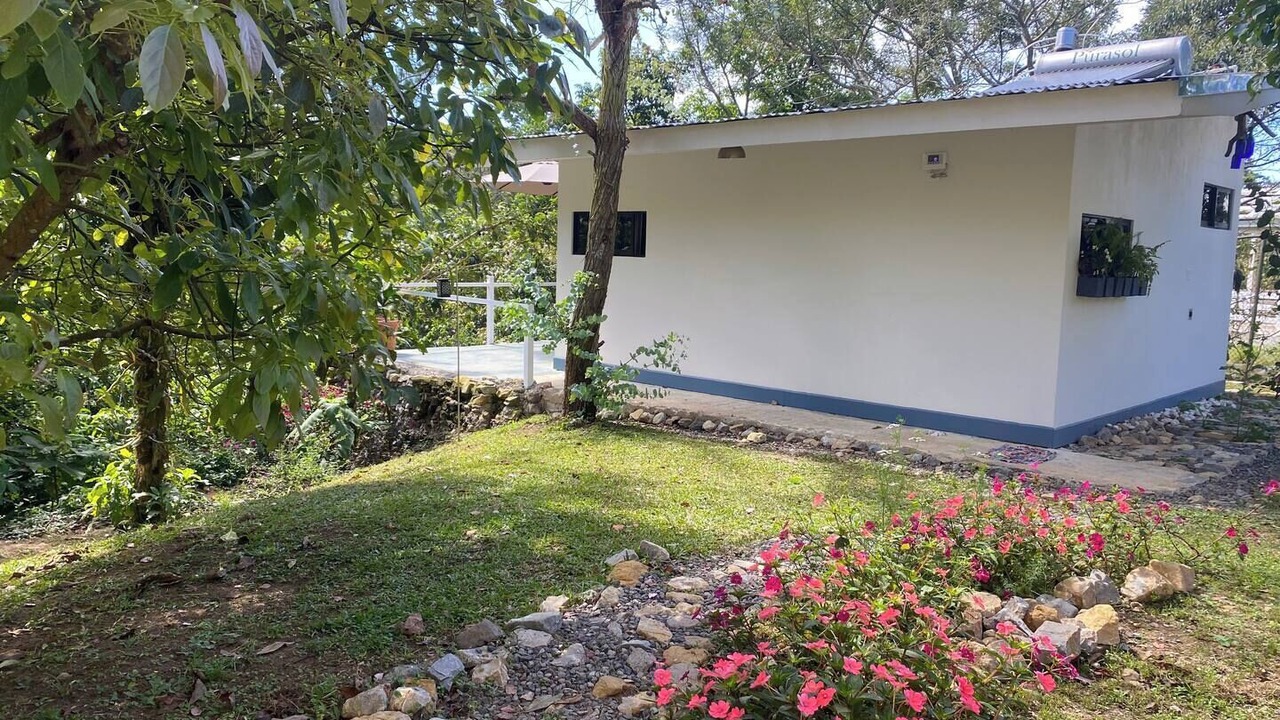 Photo of Outdoor in Roble