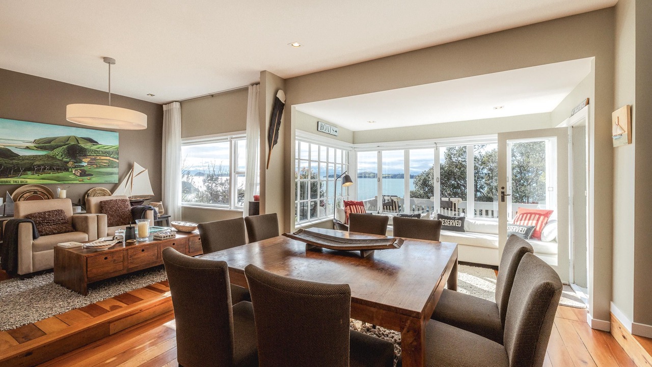 Photo of Livingroom in Waiheke Island