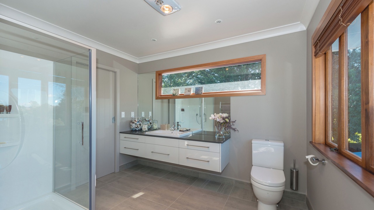 Photo of Bathroom in Tamahere