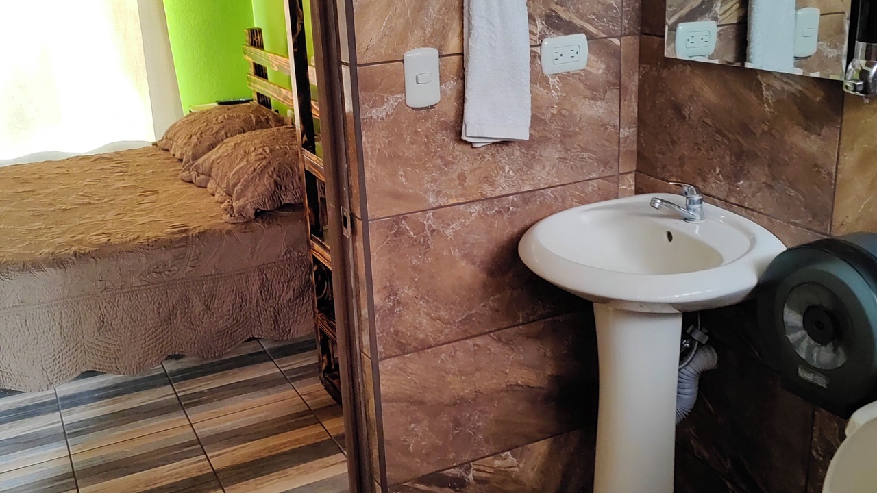 Photo of Bathroom in Garabito