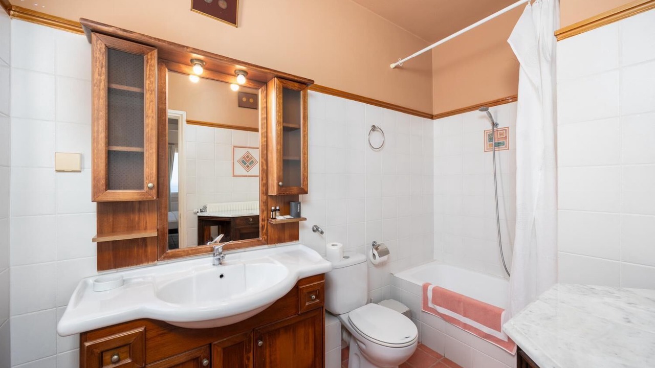 Photo of Bathroom in Lassi