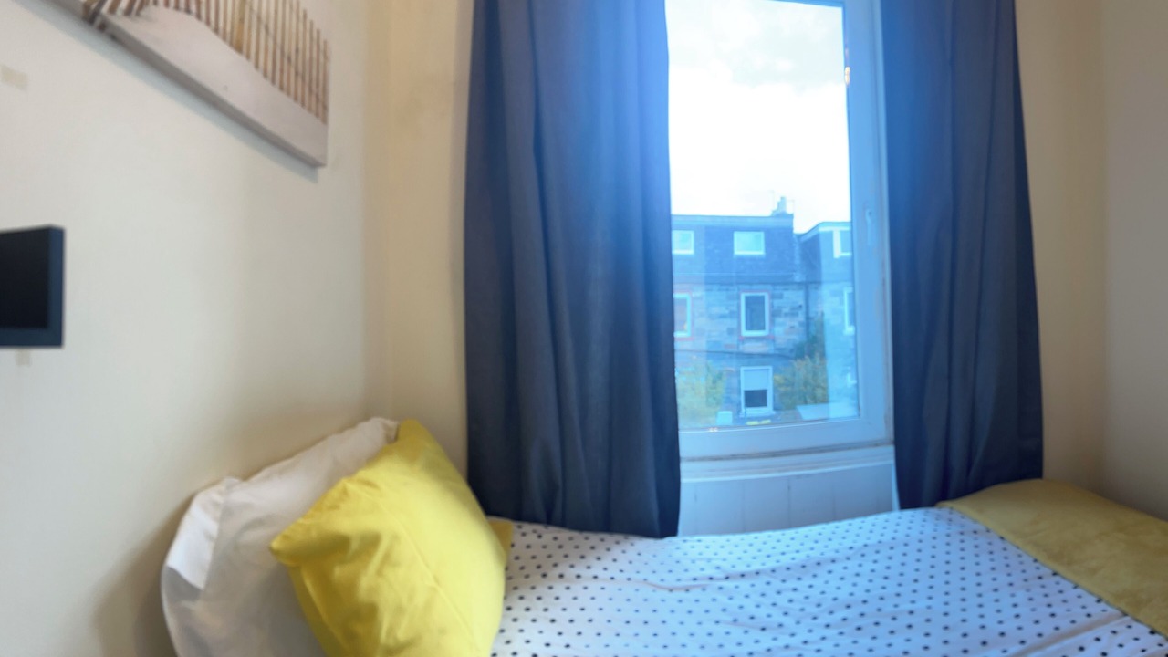 Photo of Bedroom in Leith