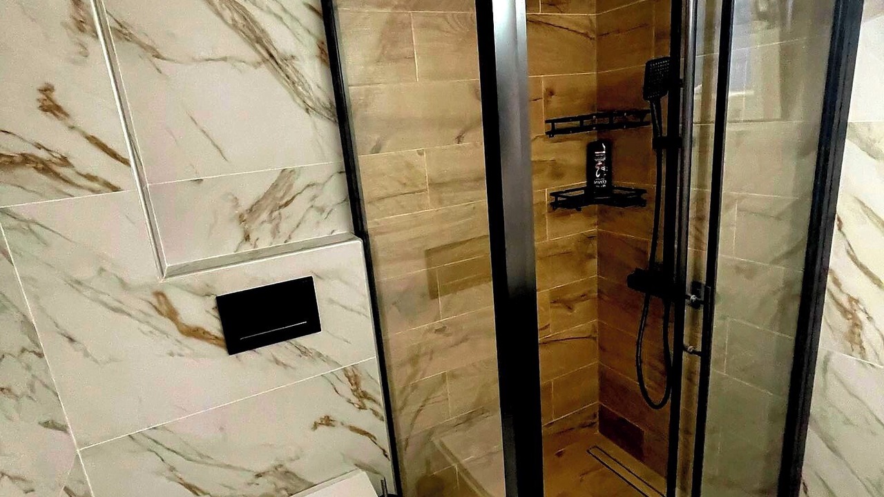 Photo of Bathroom in Argyroupoli
