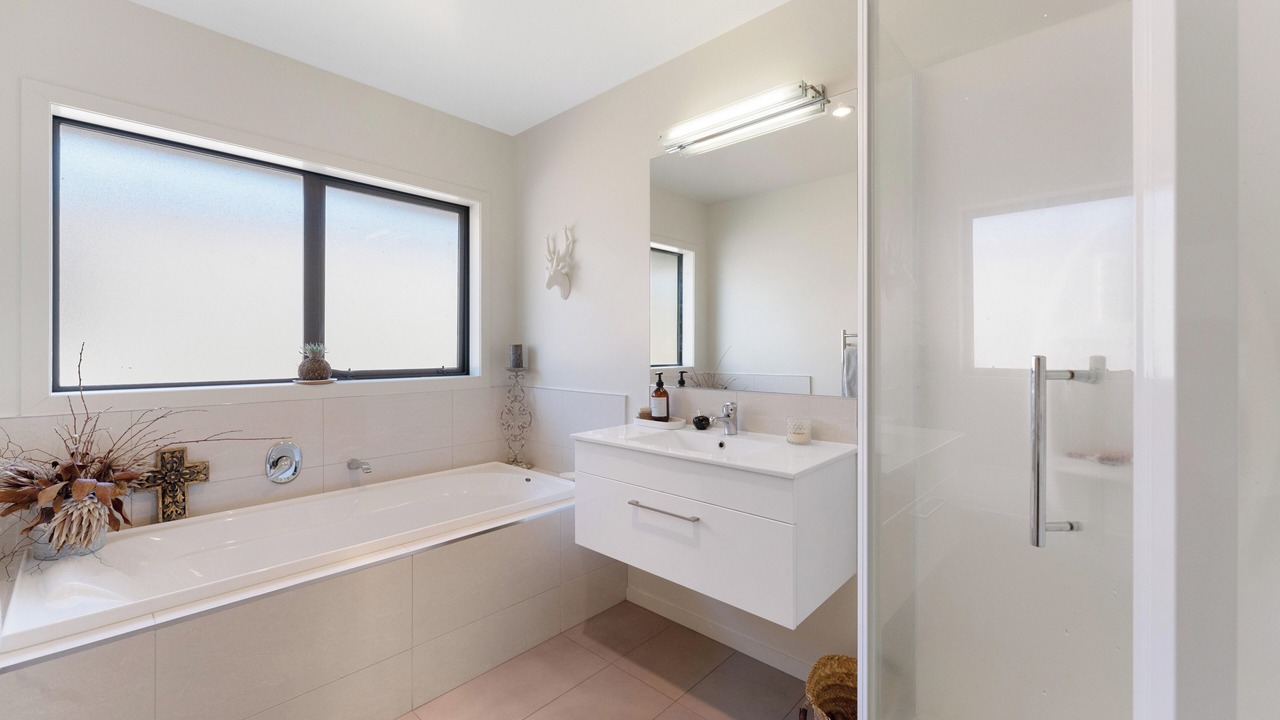 Photo of Bathroom in North Island