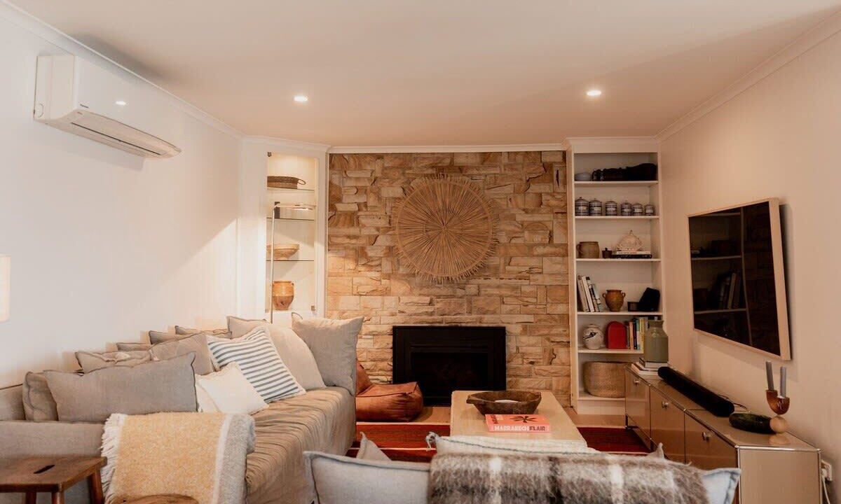 Photo of Livingroom in Opossum Bay