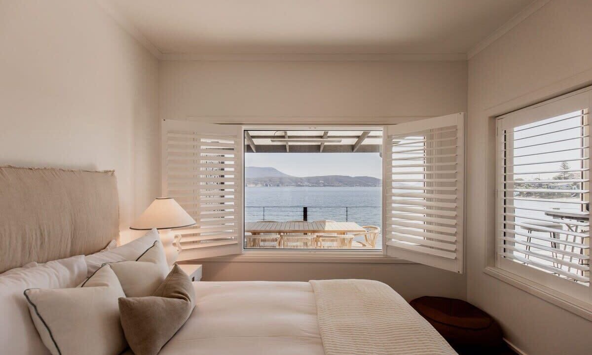 Photo of Bedroom in Opossum Bay