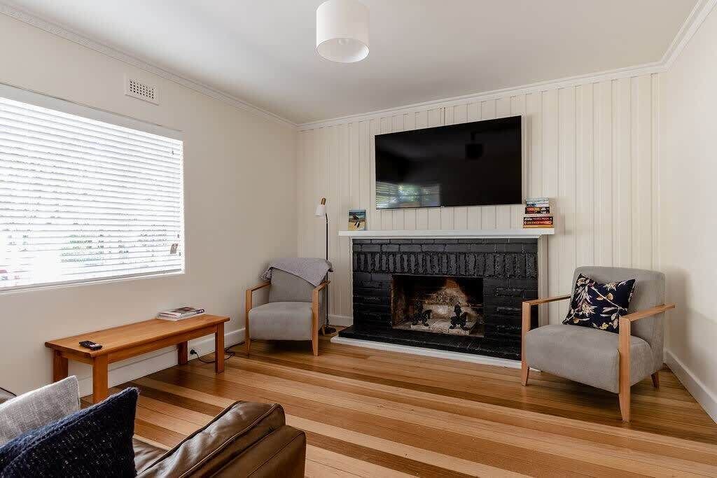 Photo of Livingroom in Hobart Central Business District