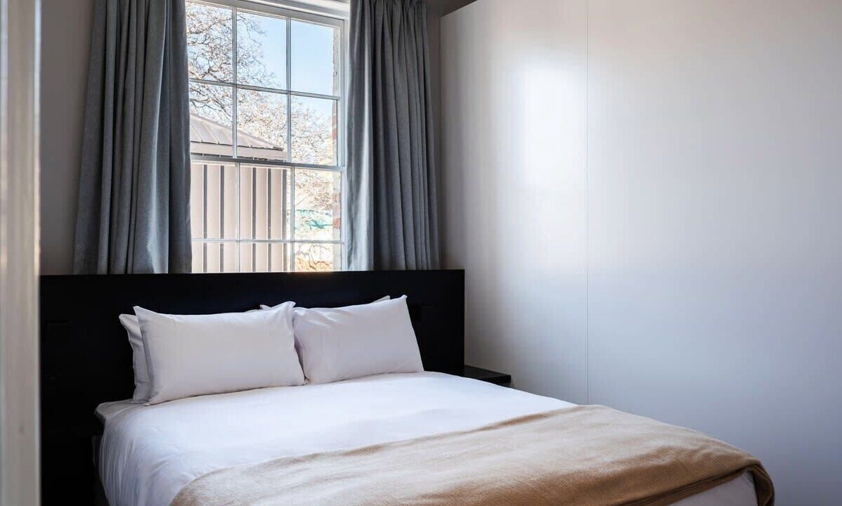 Photo of Bedroom in Hobart Central Business District