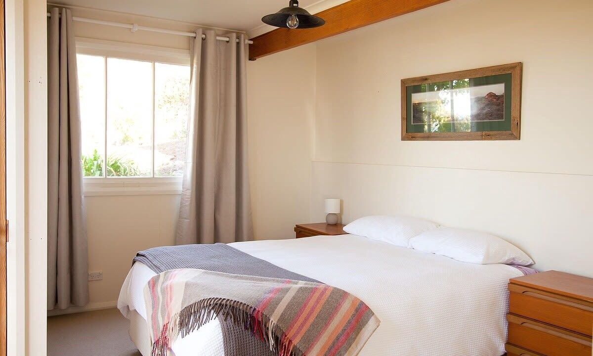 Photo of Bedroom in Blackmans Bay
