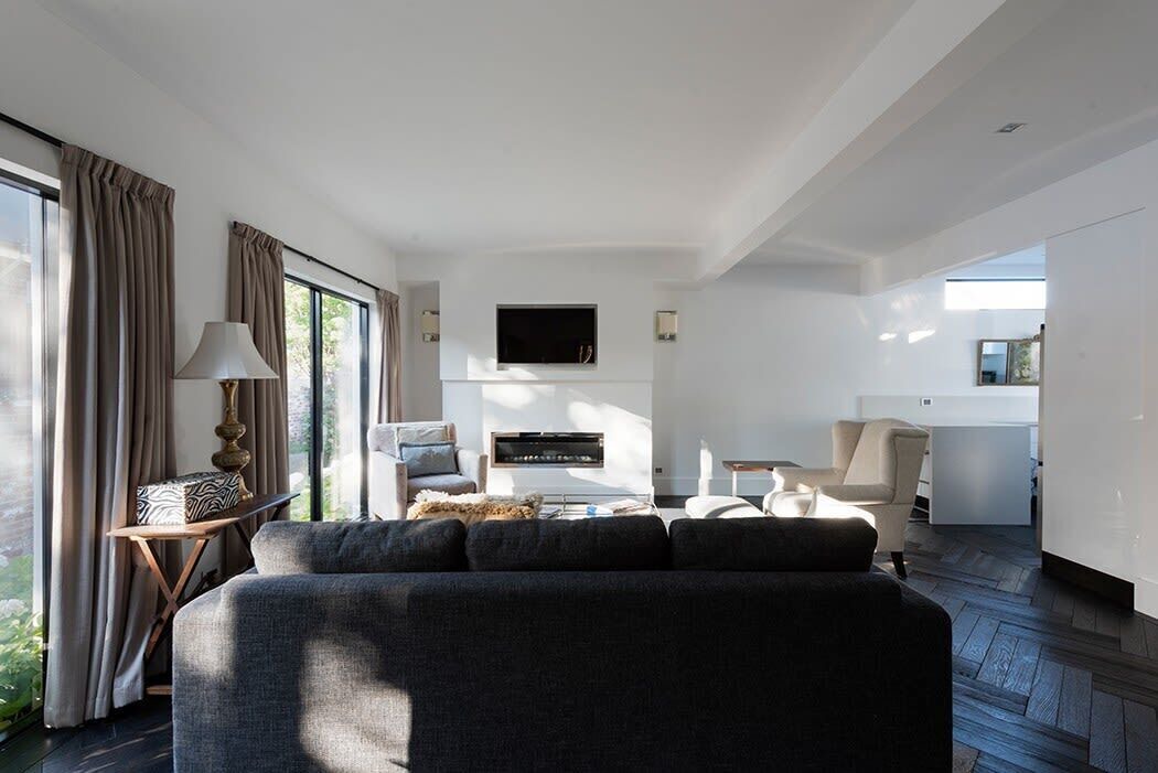 Photo of Livingroom in Battery Point