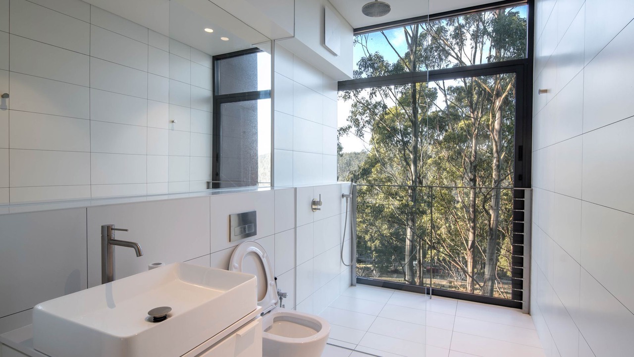 Photo of Bathroom in Snug