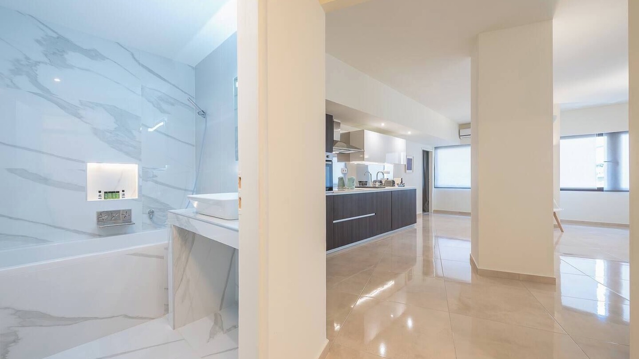 Photo of Bathroom in Kypseli