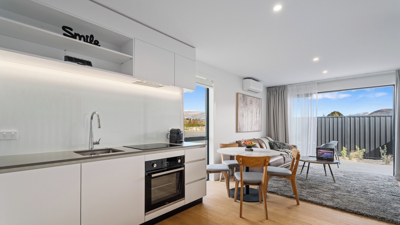 Photo of Others in Albert Town