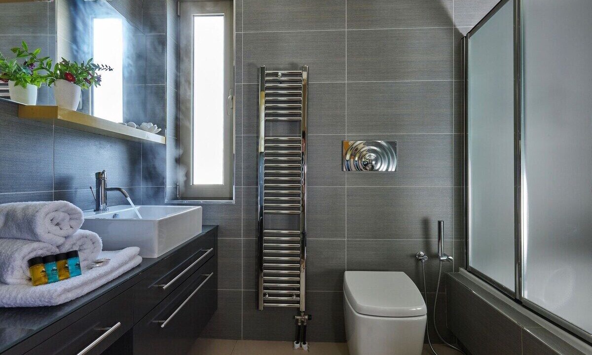Photo of Bathroom in Heraklion
