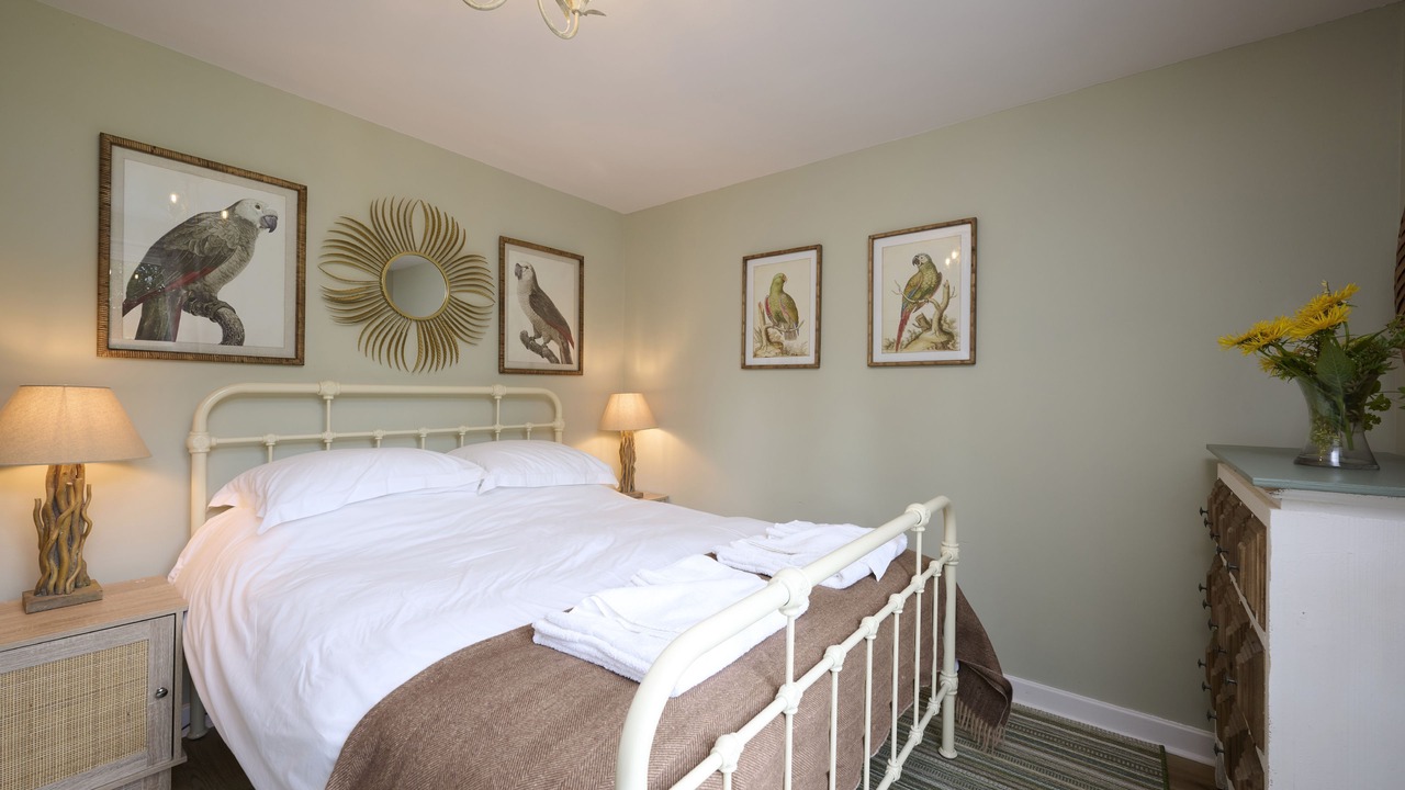 Photo of Bedroom in Lochend