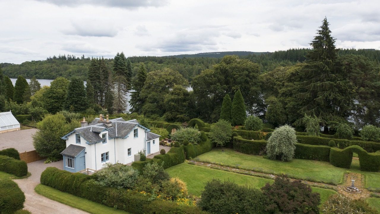Photo of Outdoor in Lochend
