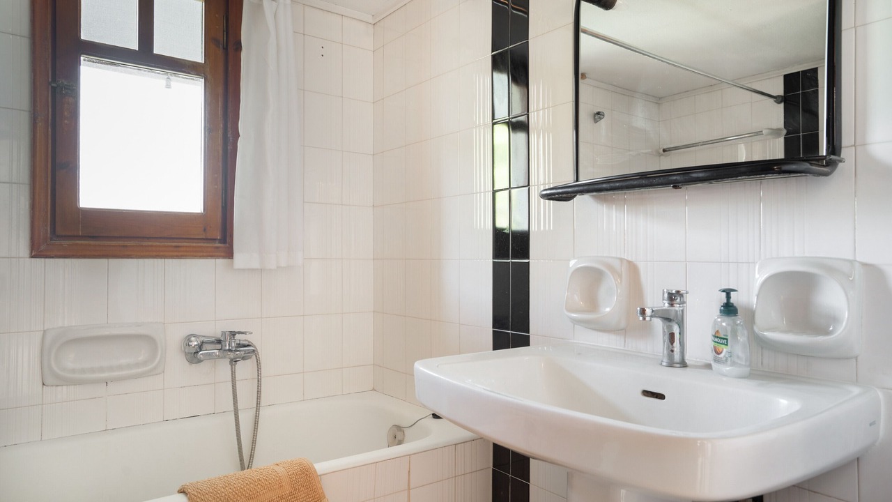 Photo of Bathroom in Zacharo
