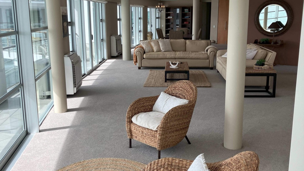 Photo of Livingroom in Auckland Central Business District