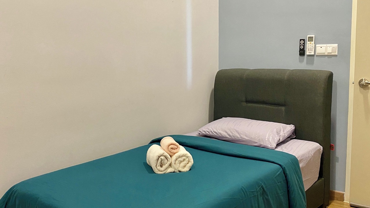 Photo of Bedroom in Kampung Puah Seberang