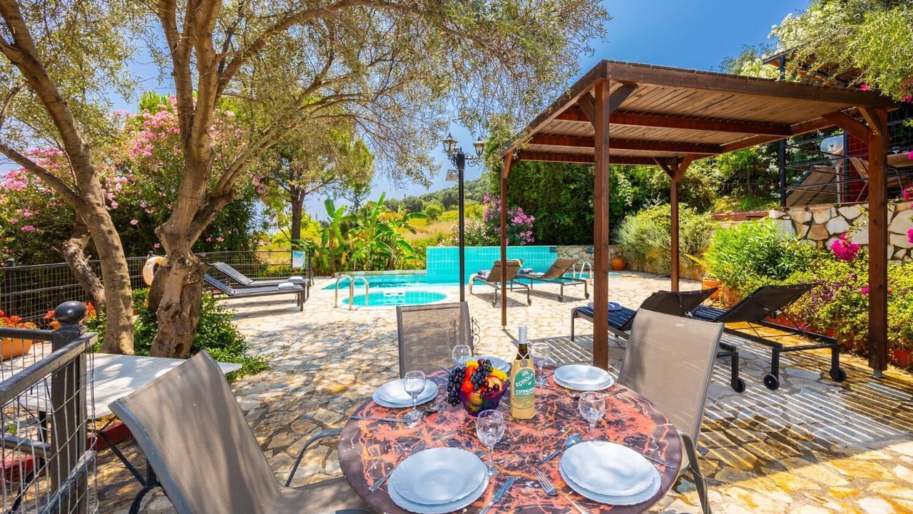Photo of Outdoor in Kateleios