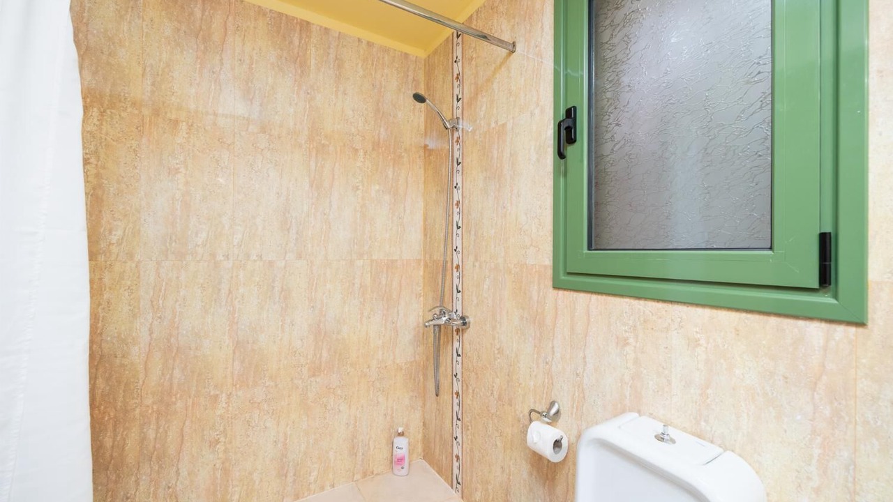Photo of Bathroom in Kateleios