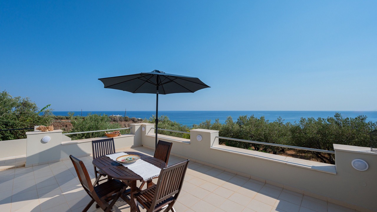 Photo of Patio Balcony in Keratokambos