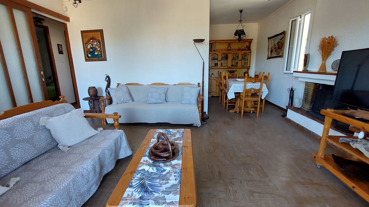 Photo of Livingroom in Dilesi