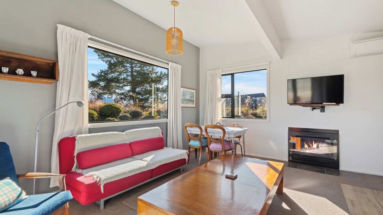 Photo of Livingroom in Mount Pisa