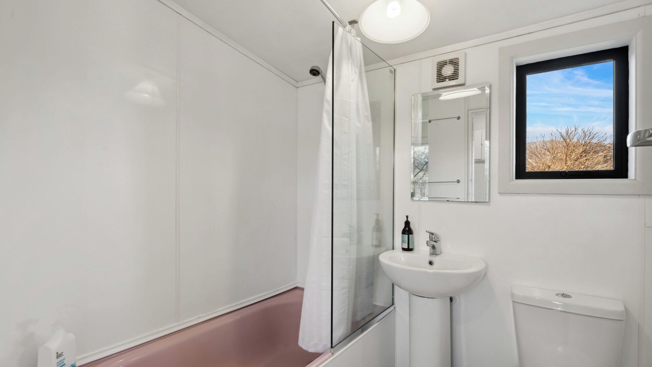 Photo of Bathroom in Mount Pisa