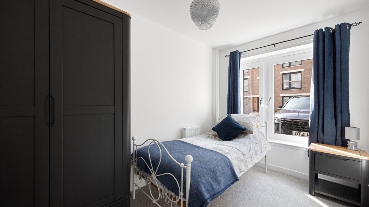 Photo of Bedroom in North Glasgow