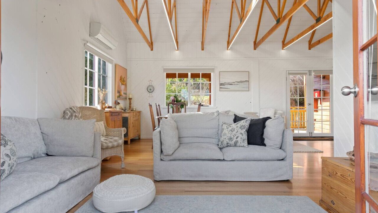 Photo of Livingroom in West Launceston