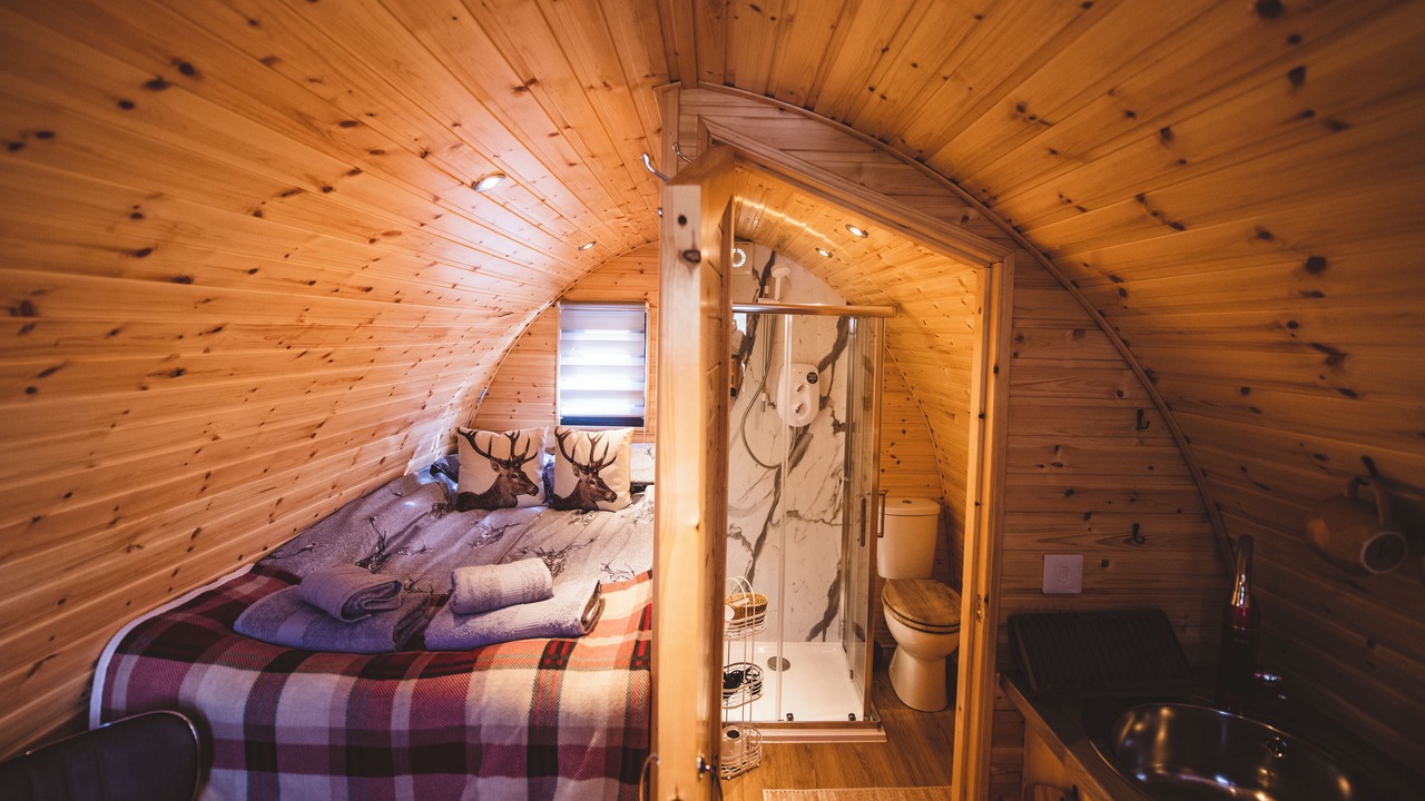 Photo of Bedroom in Roybridge