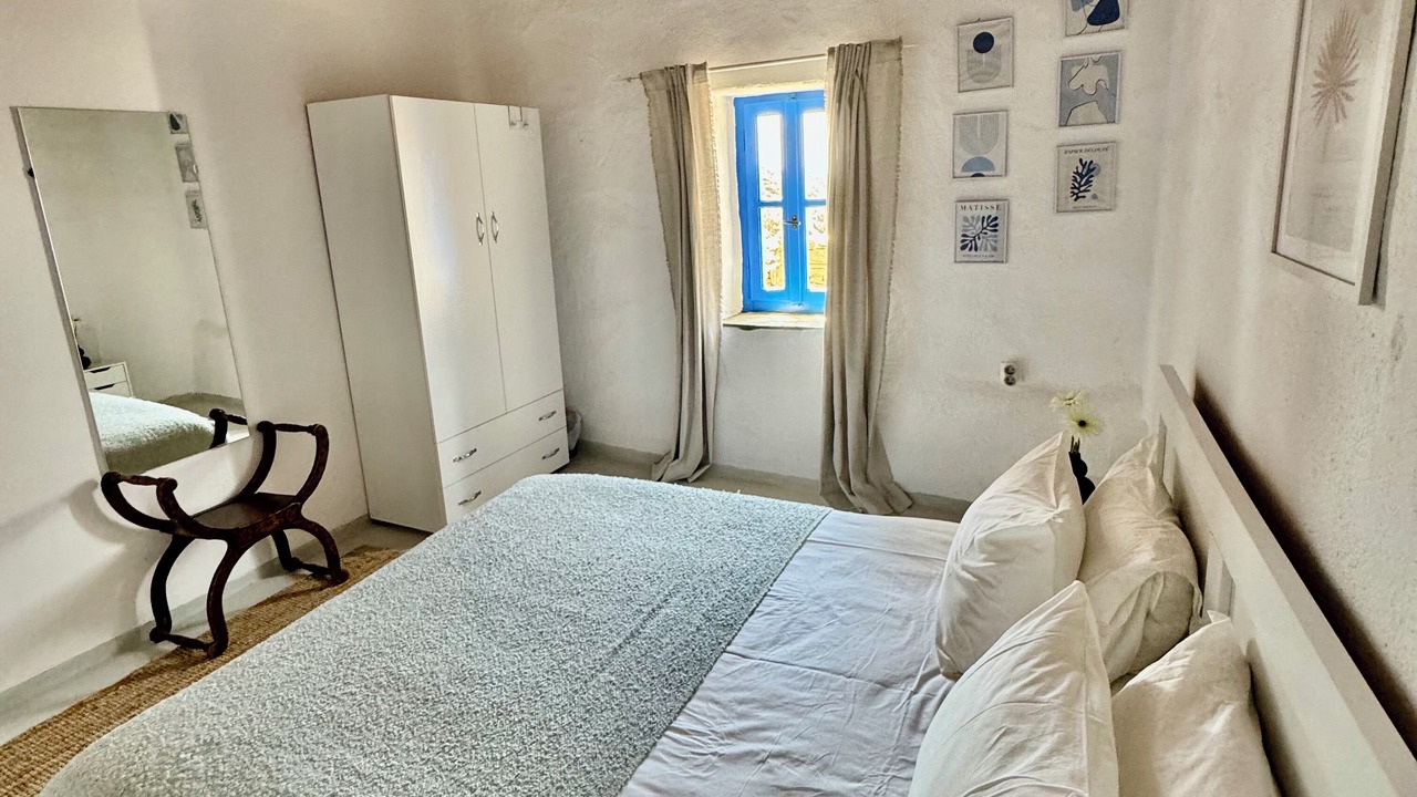 Photo of Bedroom in Andros