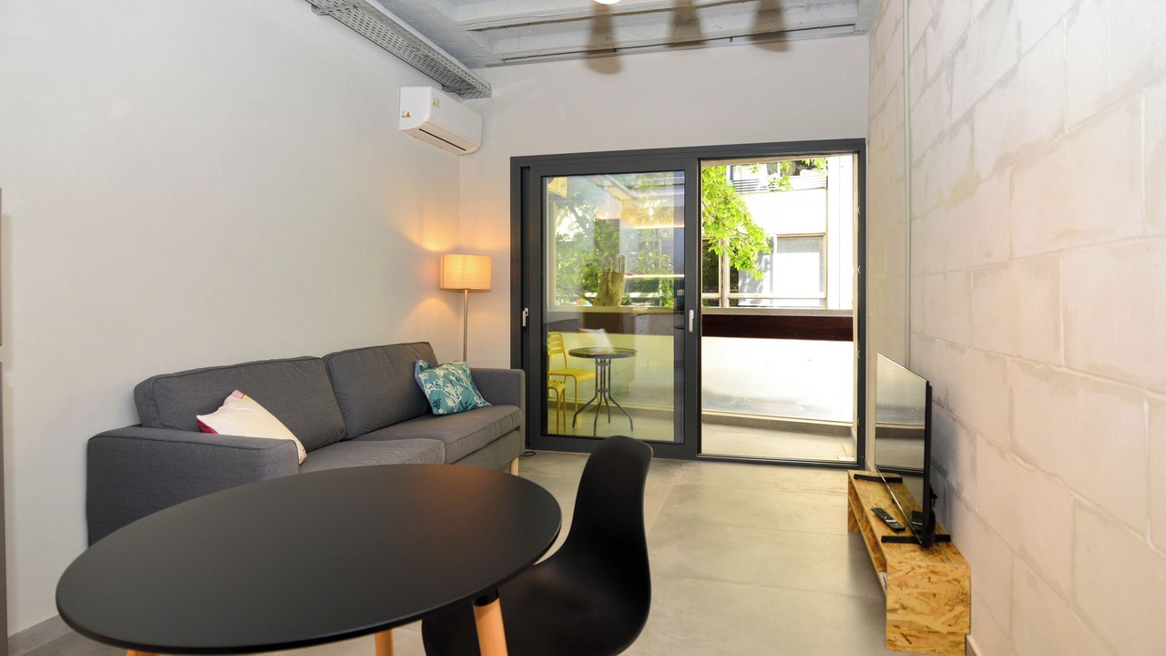 Photo of Livingroom in Athens City Centre