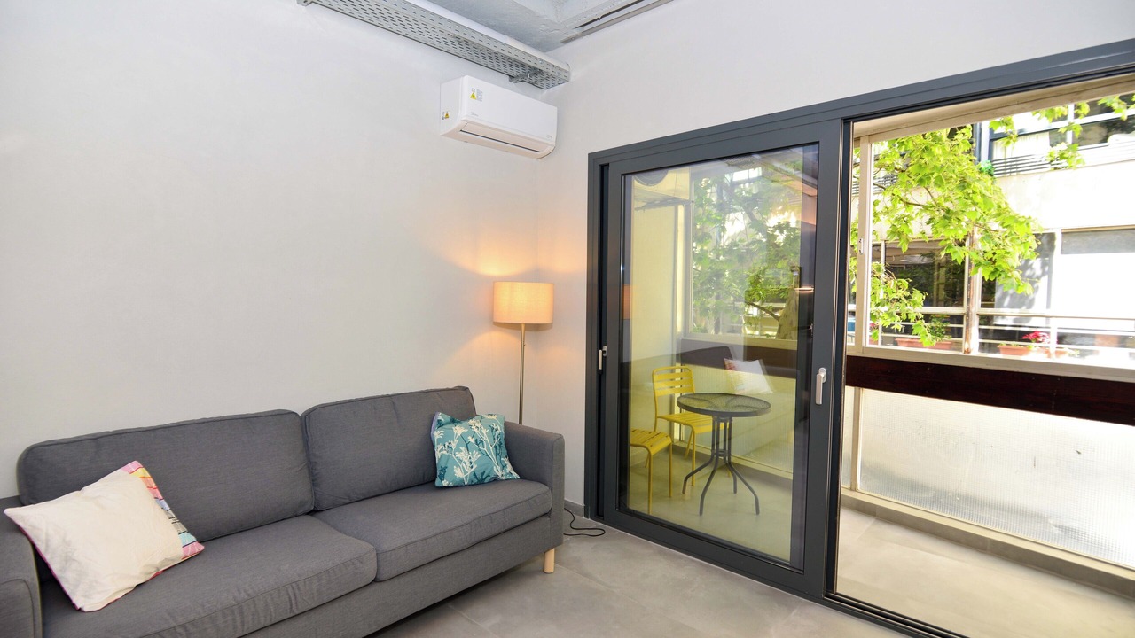 Photo of Livingroom in Athens City Centre