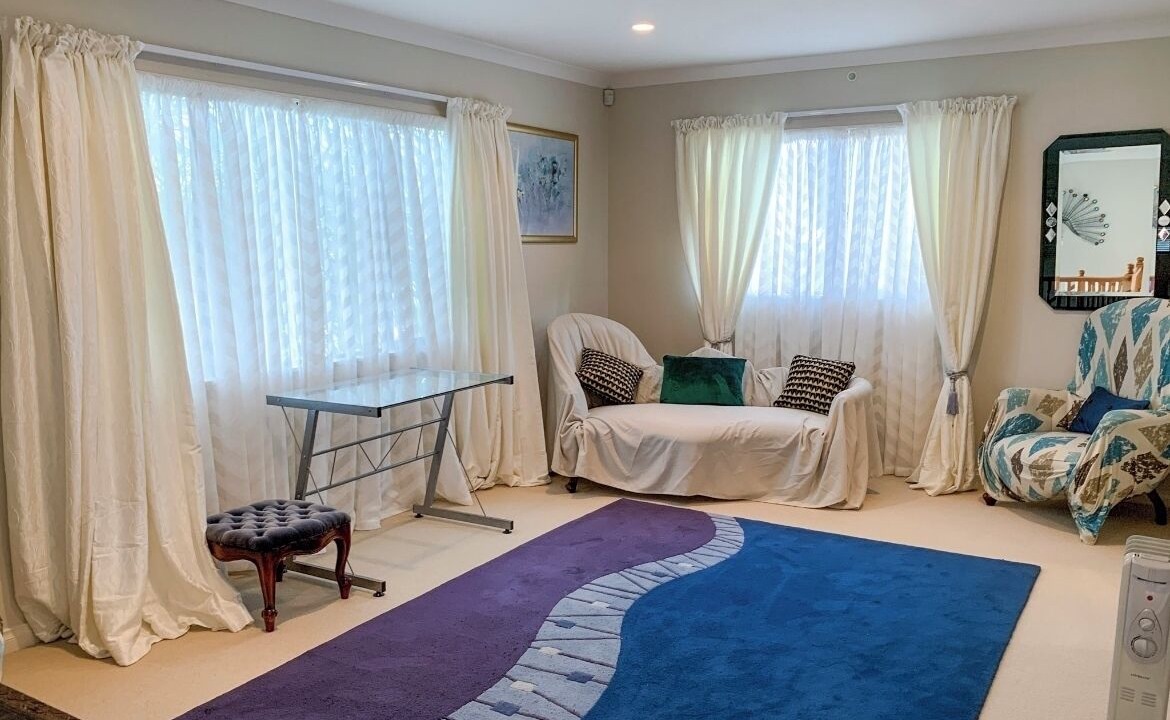 Photo of Livingroom in Somerville