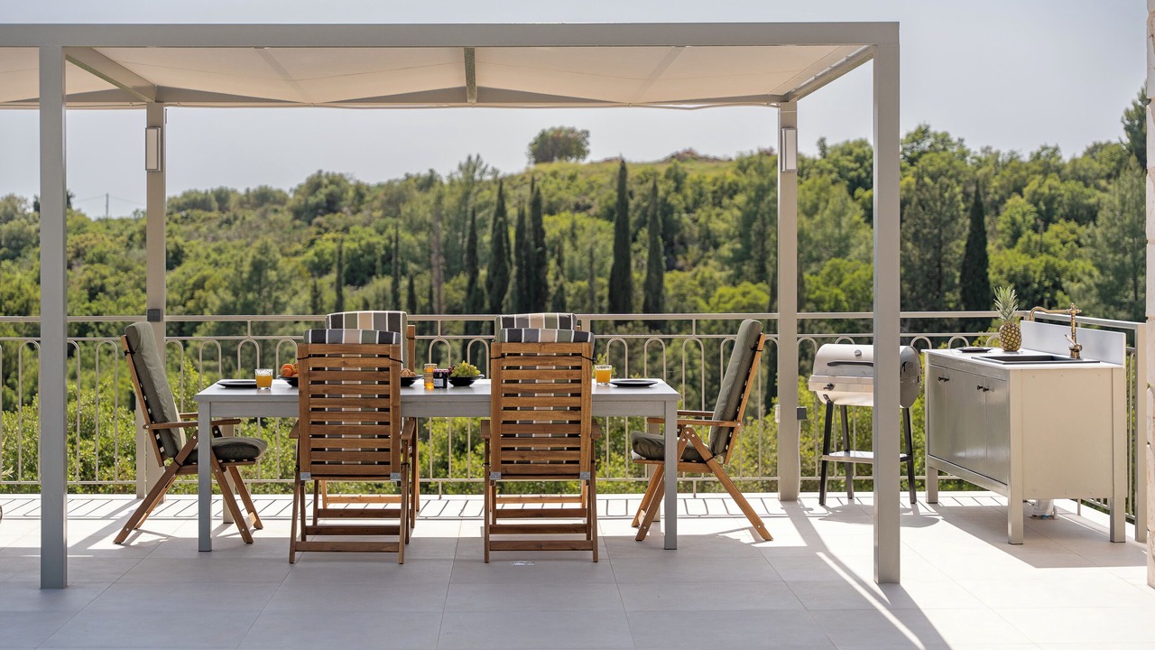Photo of Outdoor in Karavados