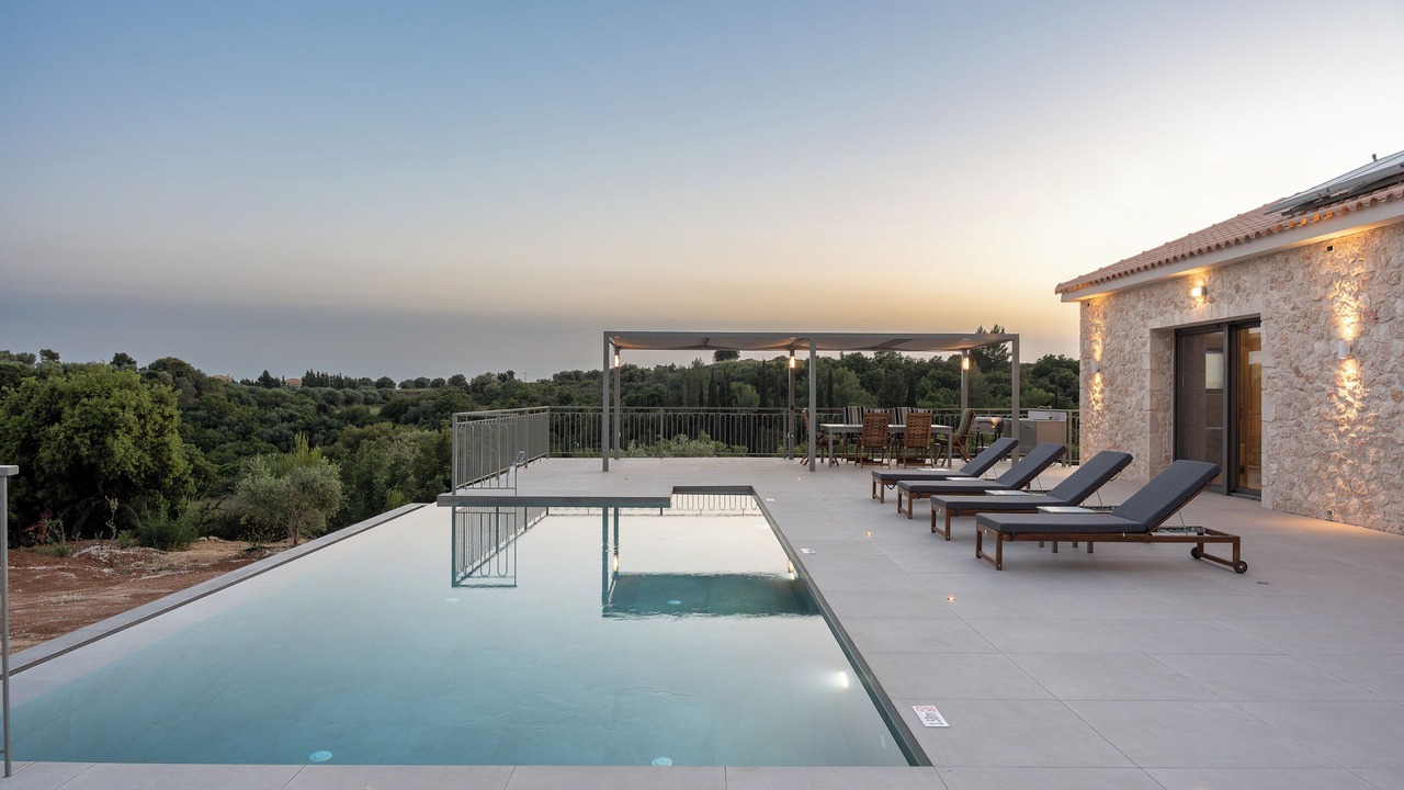 Photo of Outdoor in Karavados