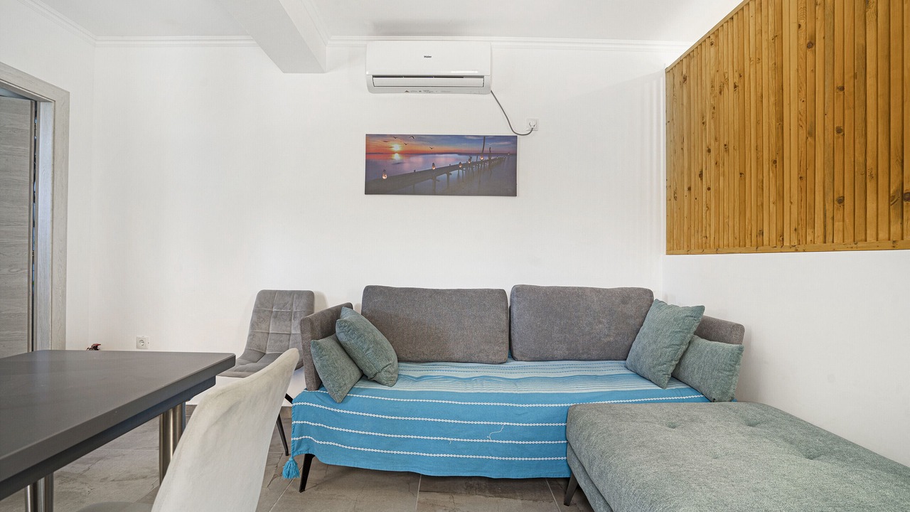 Photo of Livingroom in Kardhakata