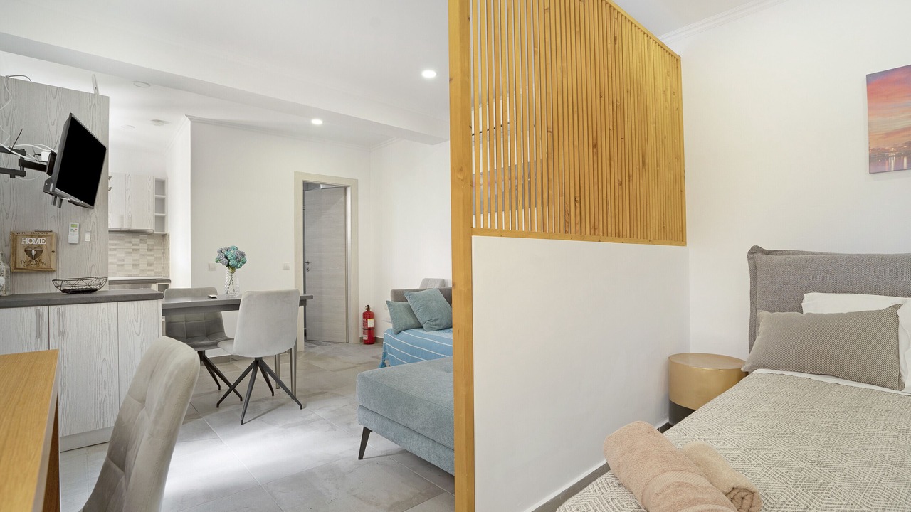 Photo of Bedroom in Kardhakata
